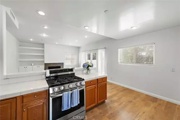 San Clemente, CA 92672,118 W Avenida Santiago