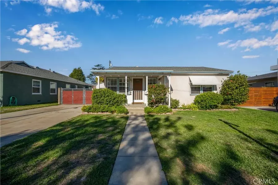 5815 E Oxholm, Long Beach, CA 90808
