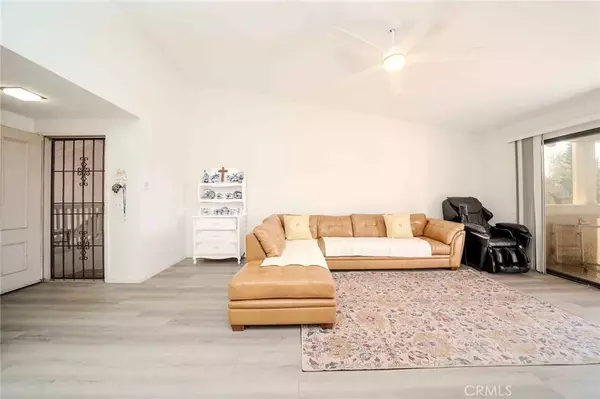 La Mirada, CA 90638,13526 La Jolla