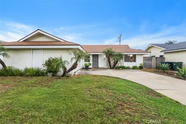 Huntington Beach, CA 92649,5681 Mangrum