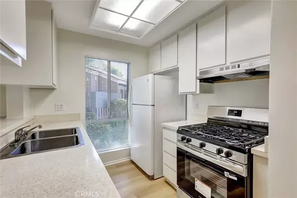 Santa Ana, CA 92704,2813 S Fairview Street #G