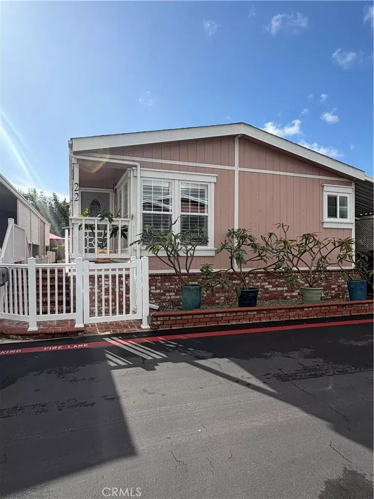 Huntington Beach, CA 92646,19251 Brookhurst #22