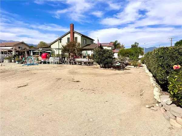 Rialto, CA 92376,1094 N Linden