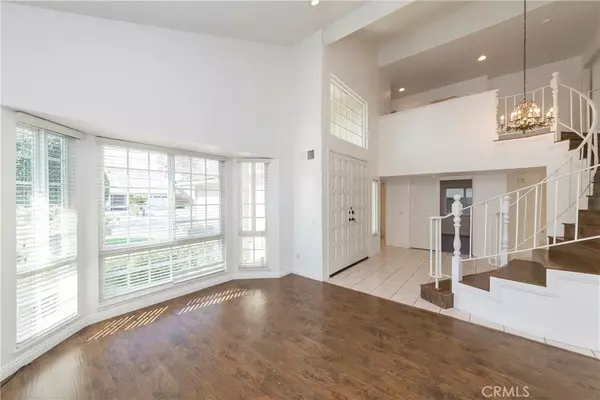 Fullerton, CA 92833,2200 Heritage