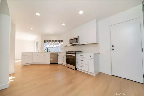 Ontario, CA 91761,3722 Strawberry Creek