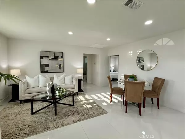 Midway City, CA 92655,14572 Purdy Street