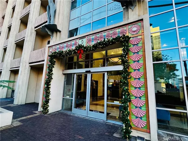 Long Beach, CA 90802,488 E Ocean #418