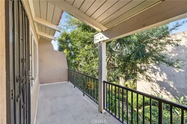Tustin, CA 92780,13722 Red Hill Avenue #54