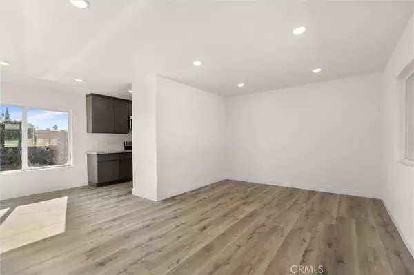 Northridge, CA 91324,19237 Bryant Street #16