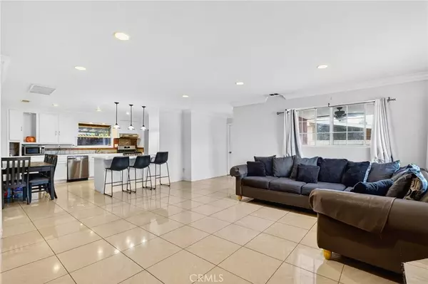 Riverside, CA 92507,4209 Angelo Street