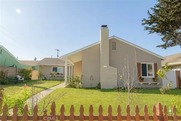 17451 Newland, Huntington Beach, CA 92647