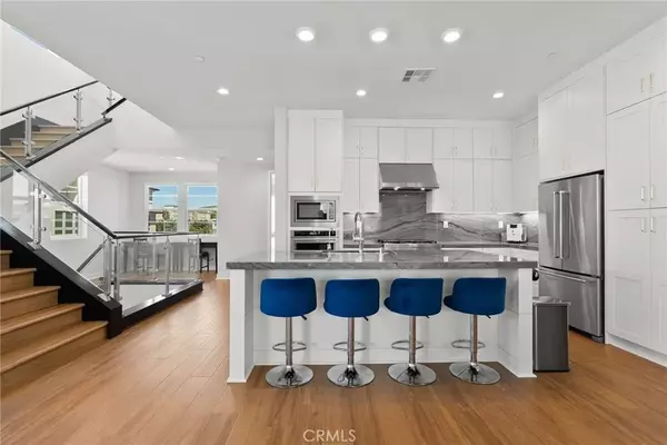 Lake Forest, CA 92630,200 Newton