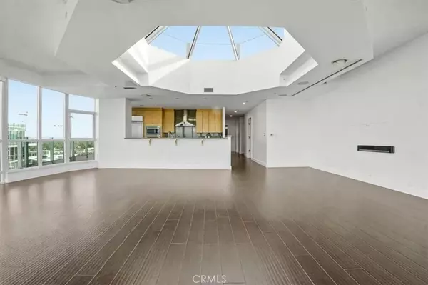 Irvine, CA 92612,3131 Michelson #1802