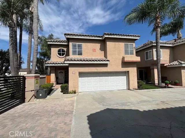 Costa Mesa, CA 92627,152 Terraza Court