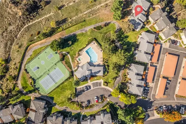 2572 Avenida Del Vista, Corona, CA 92882