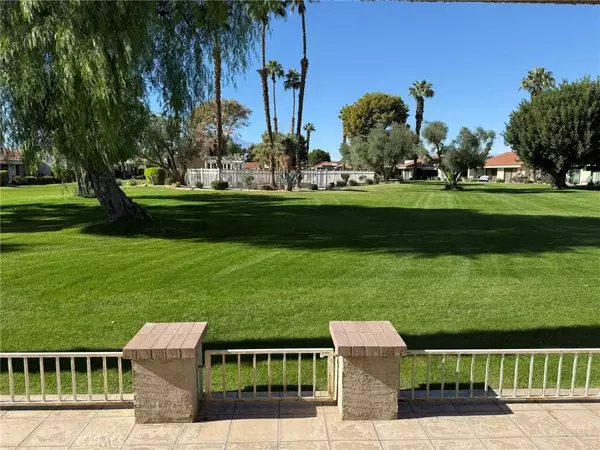Palm Desert, CA 92211,77473 Sawgrass