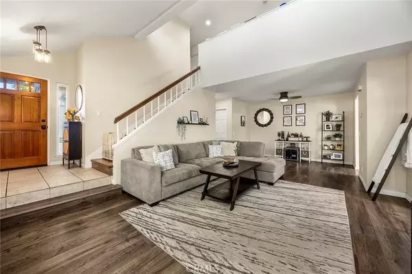 Glendora, CA 91740,2027 Cobblefield Way