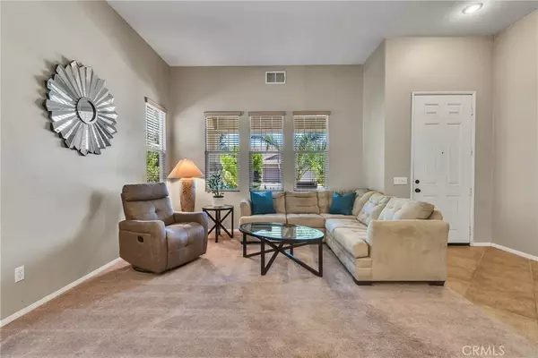 Corona, CA 92883,23665 Pomelo