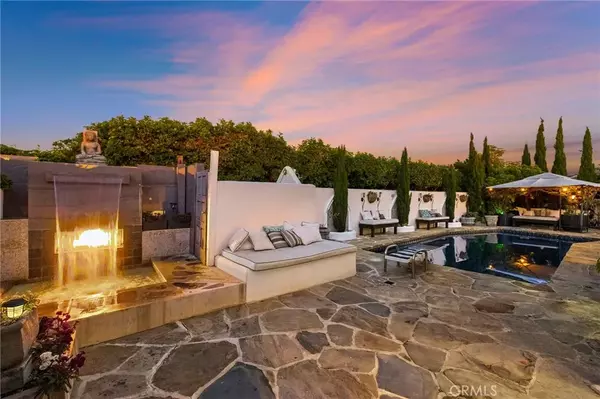 Corona Del Mar, CA 92625,4621 Wayne