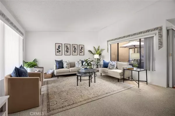 La Mirada, CA 90638,15930 Alta Vista Drive #613C