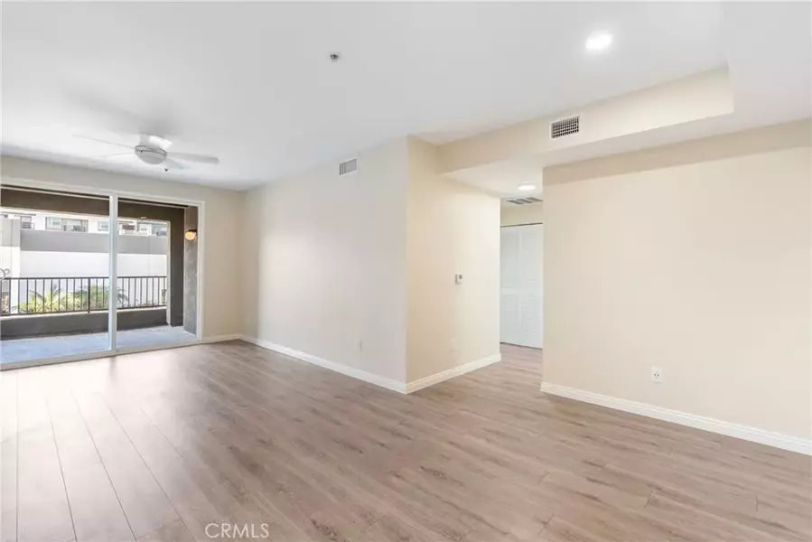 1801 E Katella #2053, Anaheim, CA 92805
