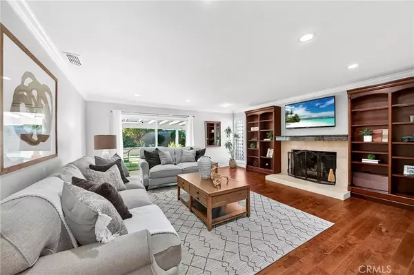 Placentia, CA 92870,1261 Brian