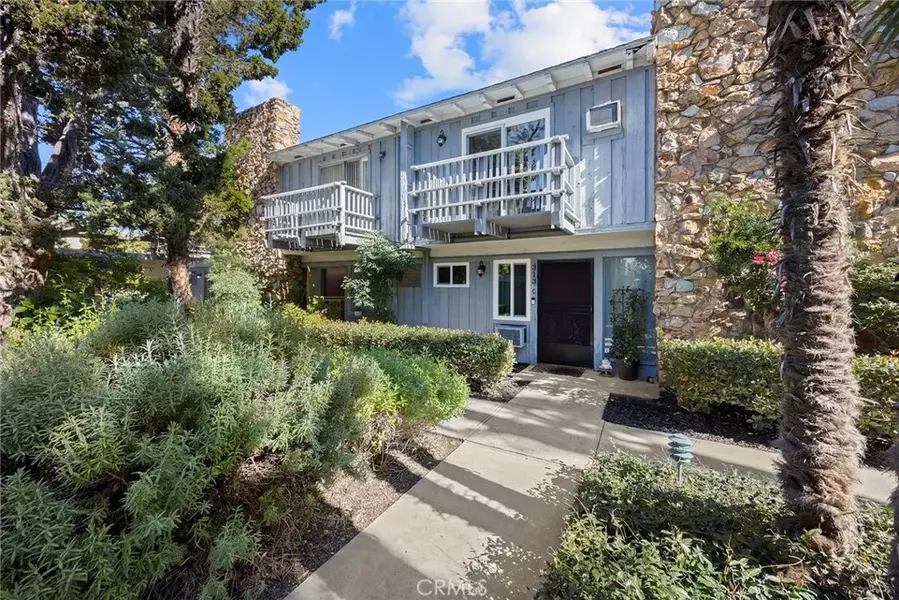 313 N Acacia #C, Fullerton, CA 92831