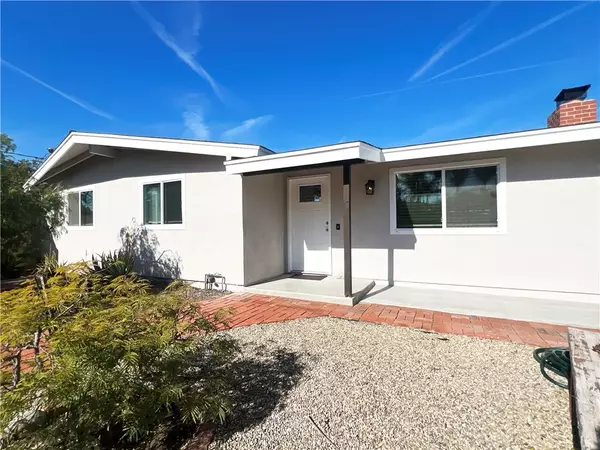 Costa Mesa, CA 92627,326 Hamilton