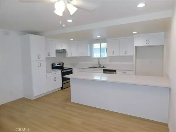 Fountain Valley, CA 92708,17595 Santa Maria