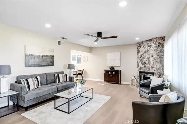 Corona, CA 92882,946 W Kendall