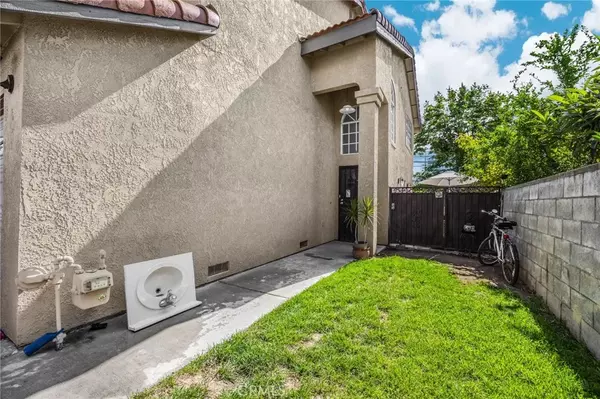 Pomona, CA 91766,331 E Phillips