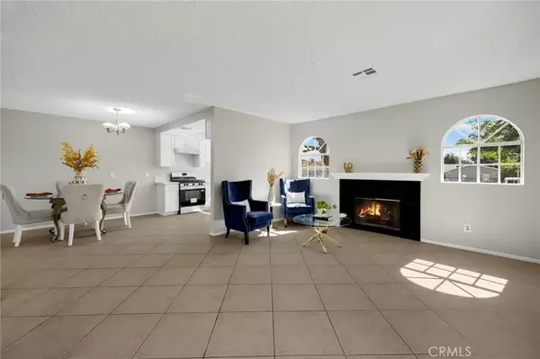 Pomona, CA 91766,331 E Phillips