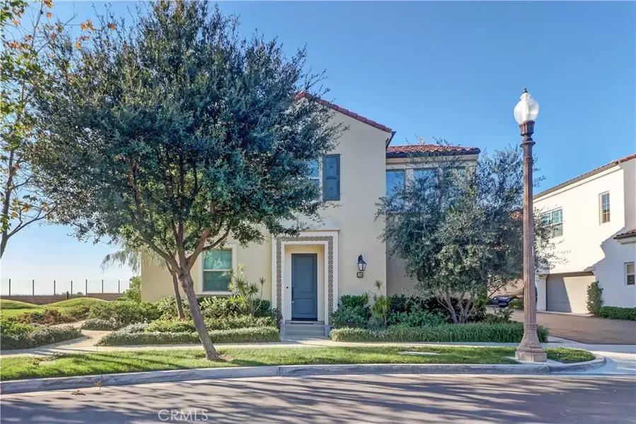 158 Falcon, Irvine, CA 92618