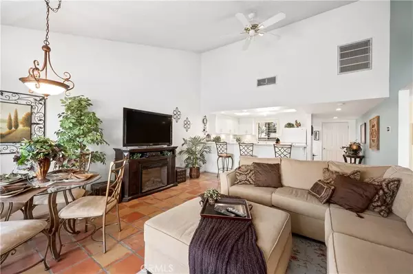 Palm Desert, CA 92211,77178 Pauma Valley