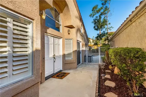Yorba Linda, CA 92887,25635 Corsica