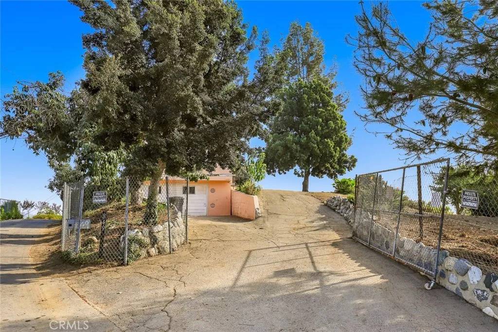 849 Picaacho Drive, La Habra Heights, CA 90631