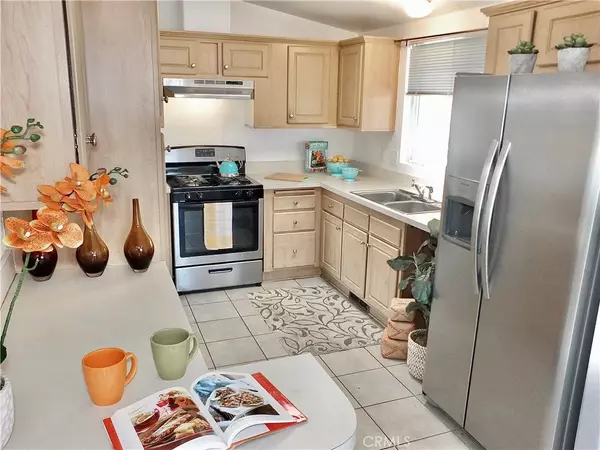 Harbor City, CA 90710,24815 Normandie #92