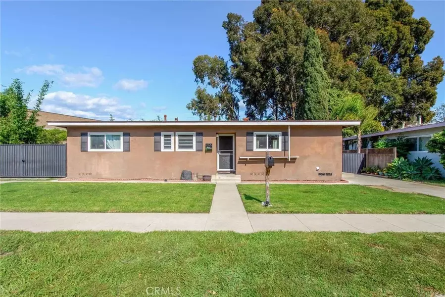 2420 Fanwood Avenue, Long Beach, CA 90815