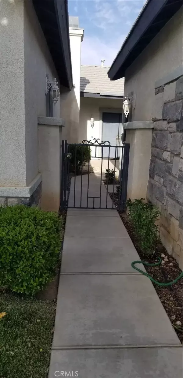 Victorville, CA 92392,13529 Hemingway Drive