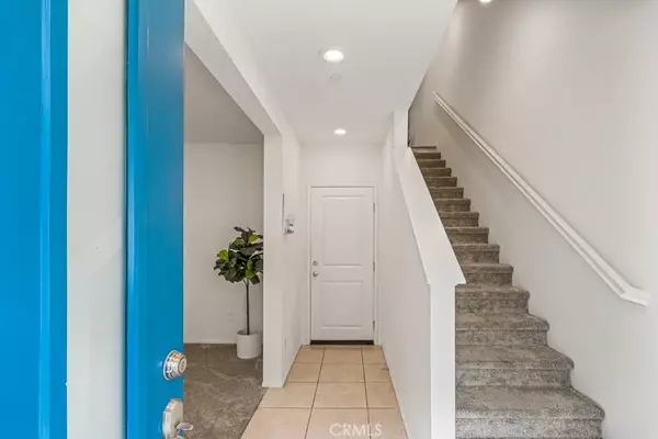 West Covina, CA 91790,909 Hudson Lane #38