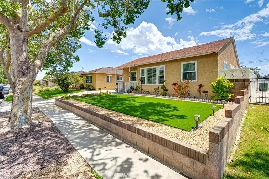 Lakewood, CA 90713,6208 Arbor Road