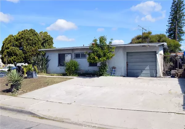 981 W 3RD AVE, La Habra, CA 90631