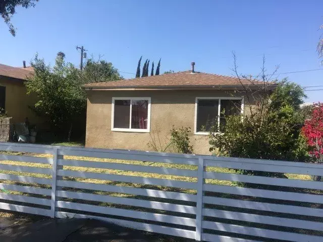 829 E Century Boulevard, Los Angeles, CA 90002