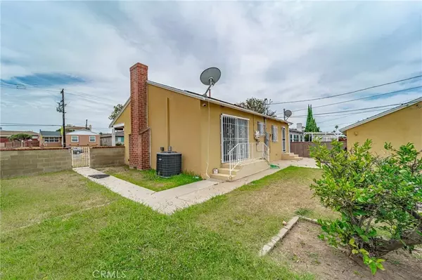 Hawthorne, CA 90250,11503 S Van Ness Avenue South