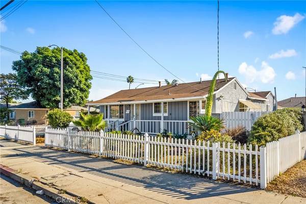 502 W F Street, Wilmington, CA 90744