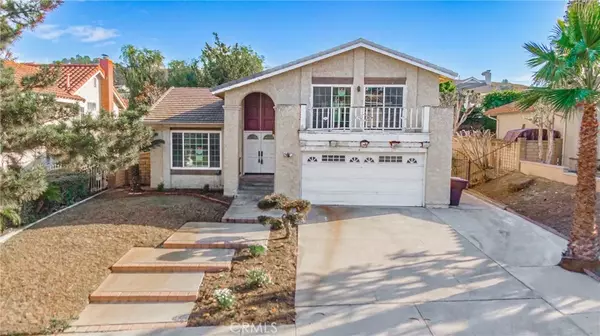 6590 E Edinboro Circle, Anaheim Hills, CA 92807