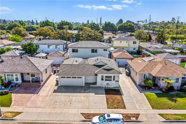 Lakewood, CA 90713,4718 Radnor Avenue