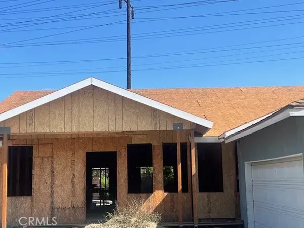 Lakewood, CA 90713,6705 Denmead Street