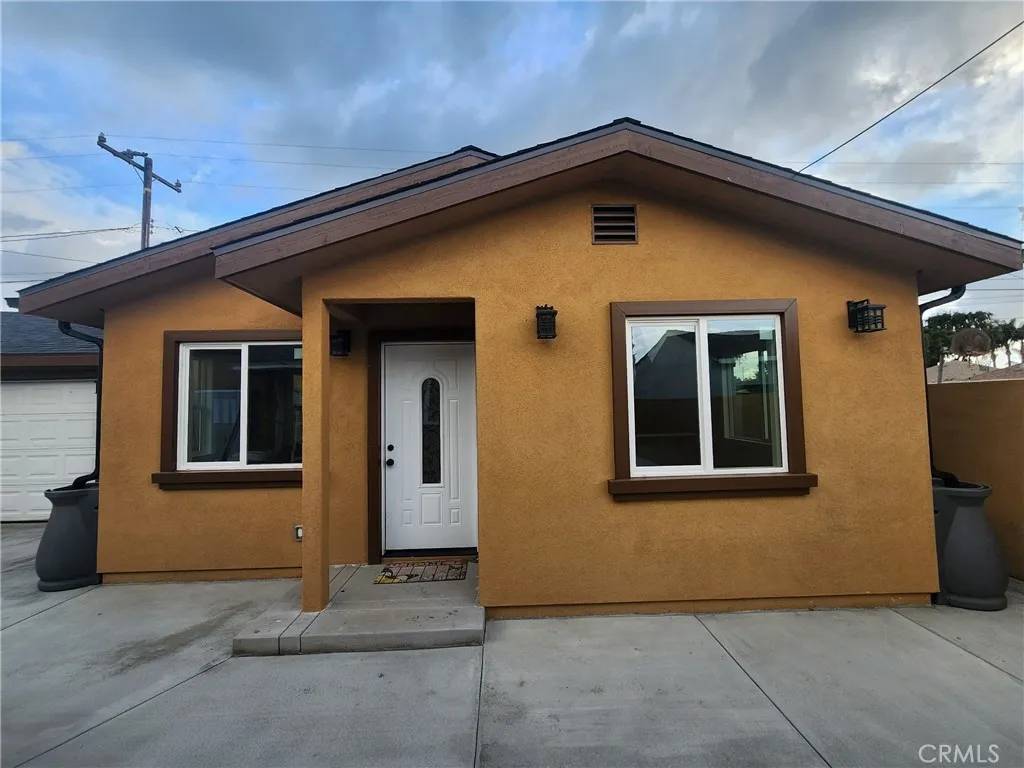 1620 E. Mcmillan, Compton, CA 90221