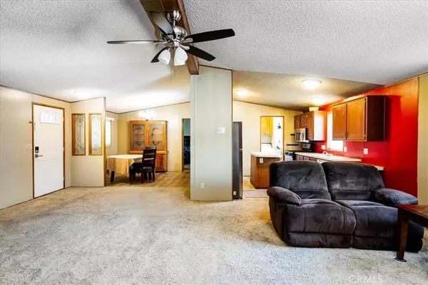 Chino Hills, CA 91709,15111 Pipeline #304